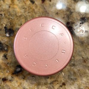 Becca undereye brightener- used twice